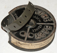 Film 9,5mm firmy Pathe